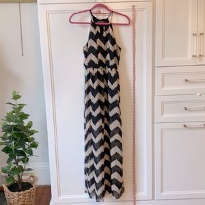 As U Wish beige-cream and black chevron maxi